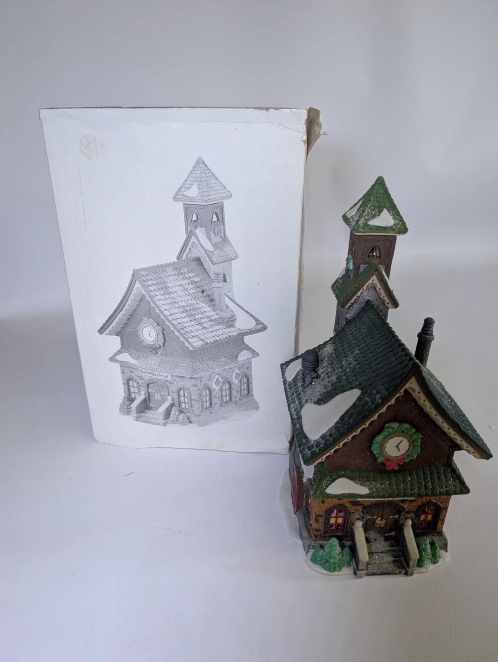 Department 56 North Pole Chapel North Pole Series 56260 MIB VTG